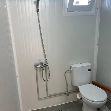 Apartment срещу входа на градина